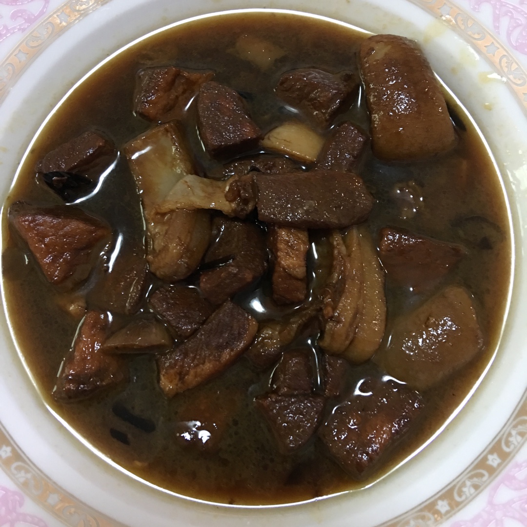 简易版电饭煲卤肉