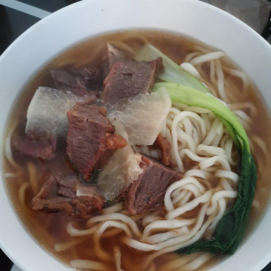 红烧牛肉面