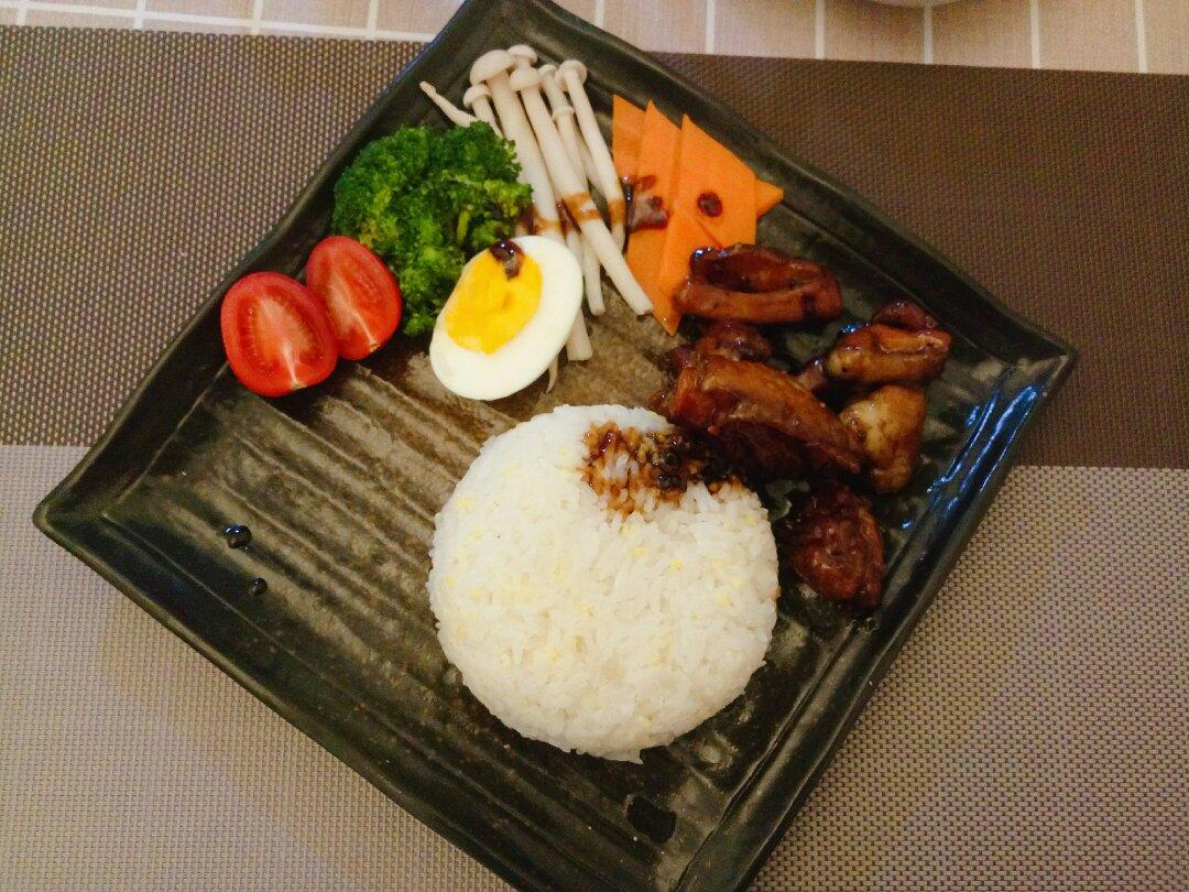 照烧鸡腿饭