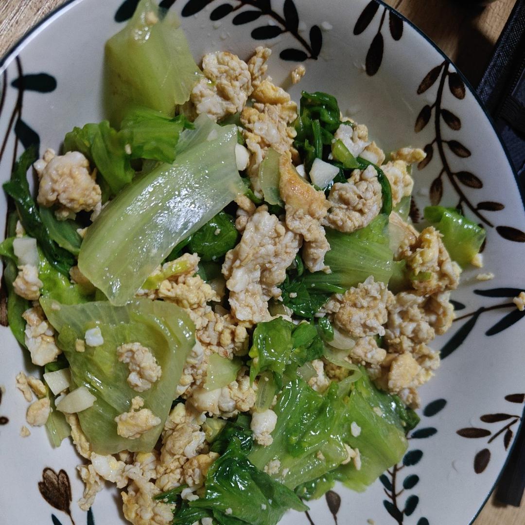 生菜炒鸡蛋很下饭🌶️
