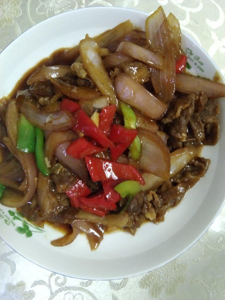 洋葱炒肥牛