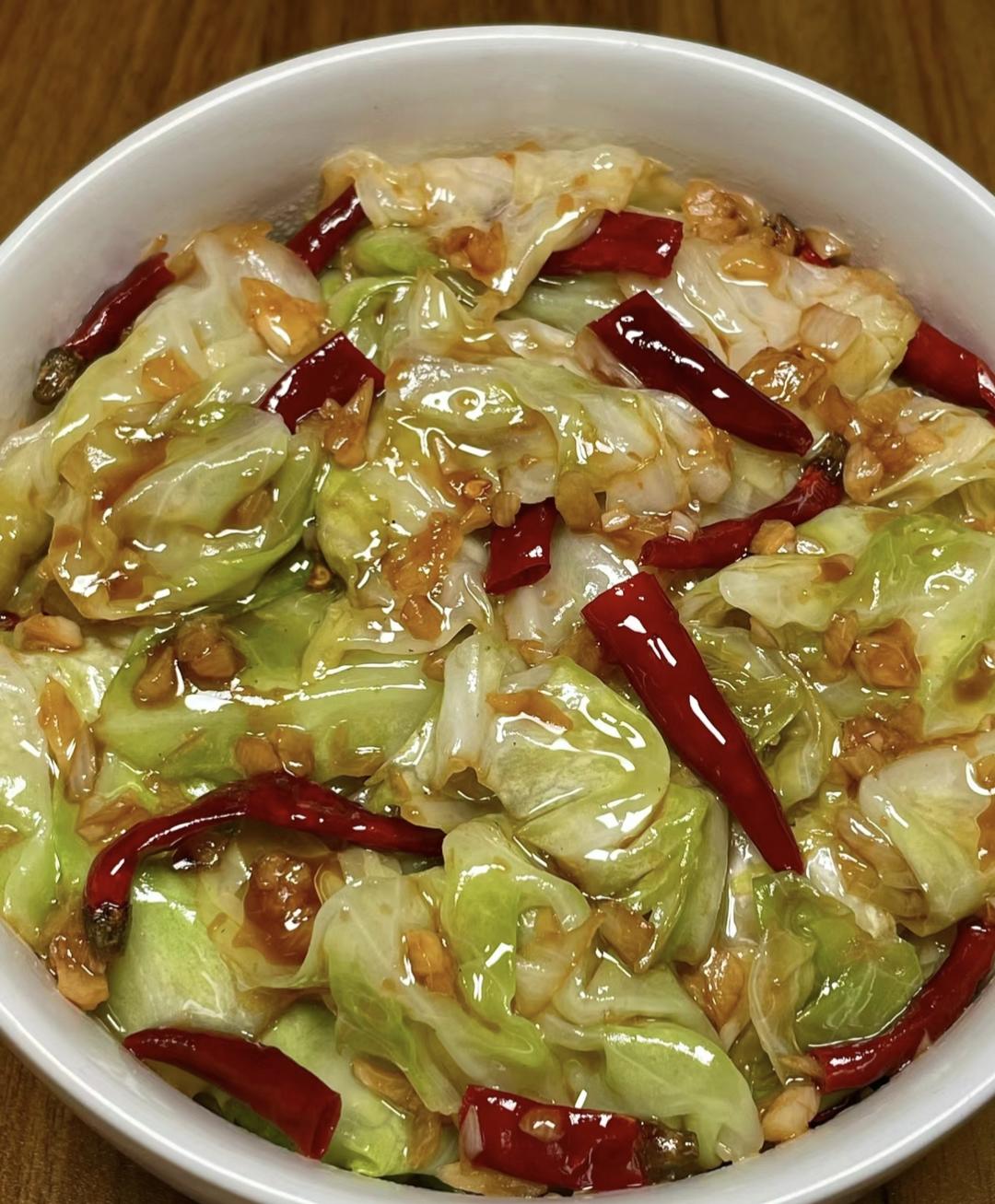 手撕包菜的做法