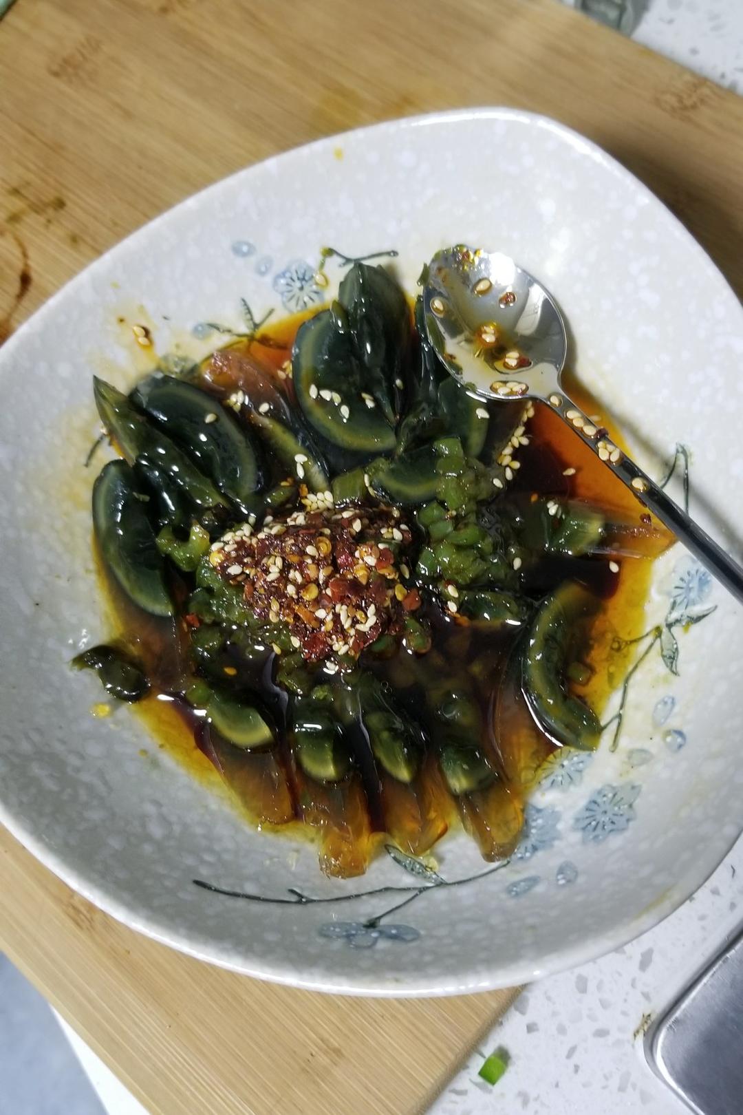 青椒皮蛋