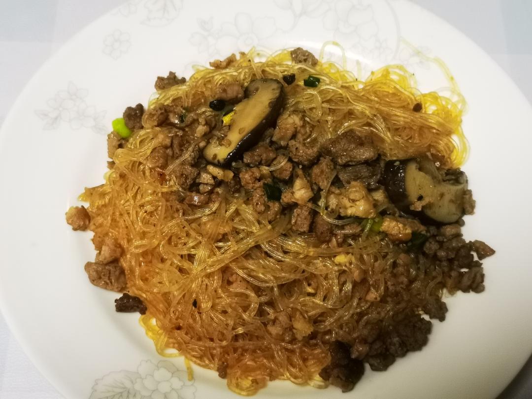 肉末粉丝煲（蚂蚁上树，干捞粉丝煲）