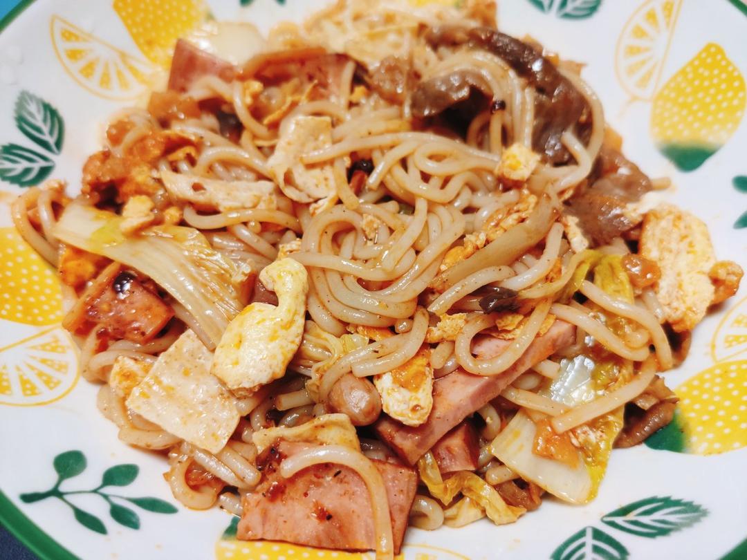 炒螺蛳粉