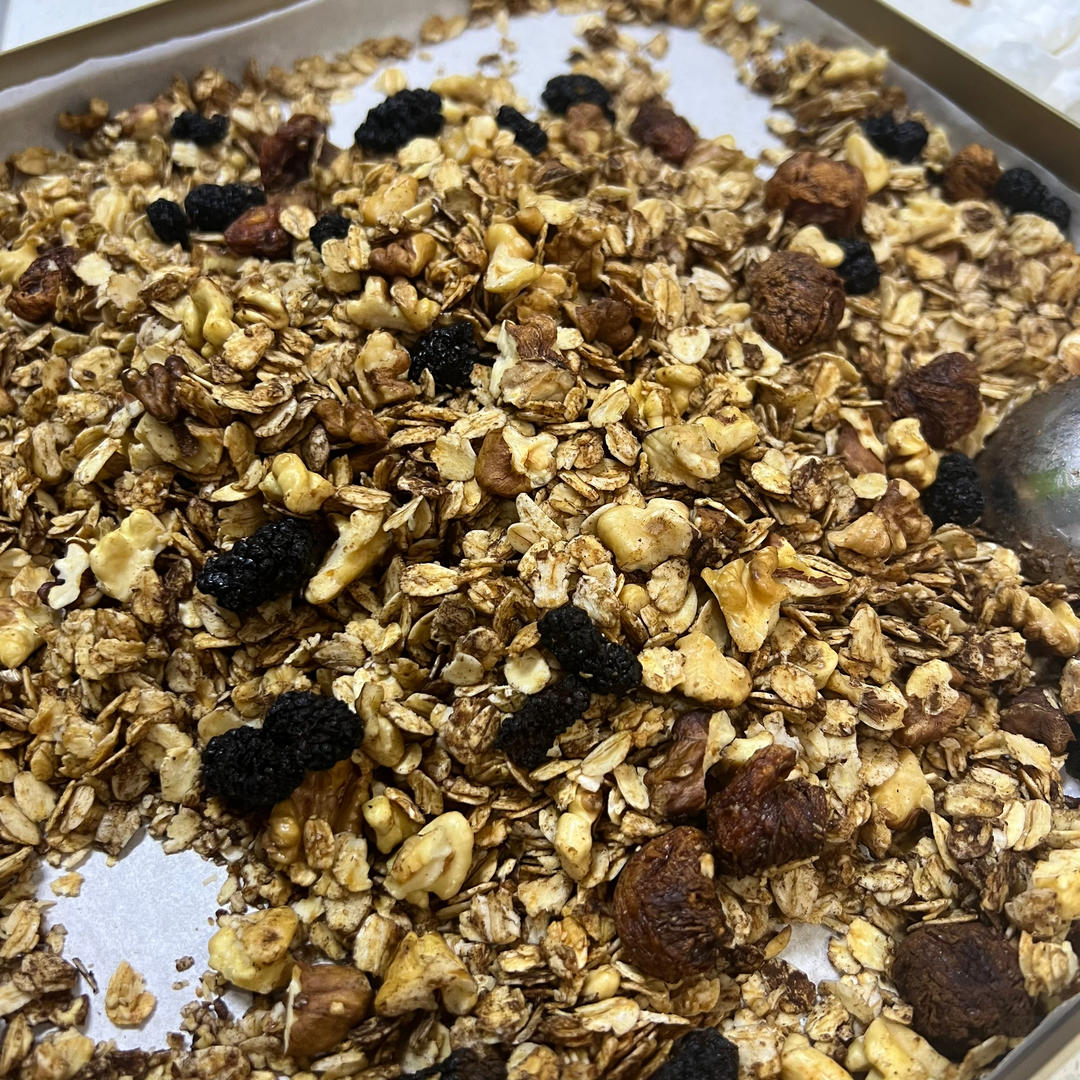 超快手低卡早餐烤燕麦片（Granola）