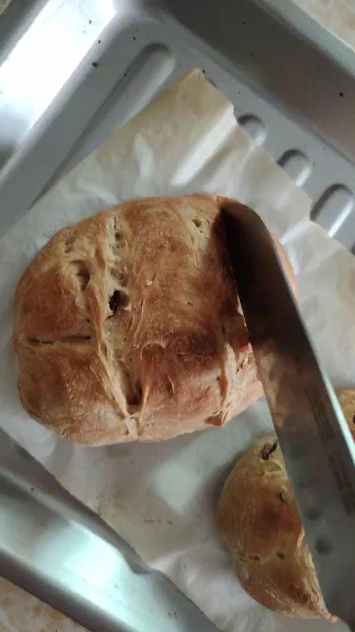 全麦蔓越莓软式欧包（免揉）