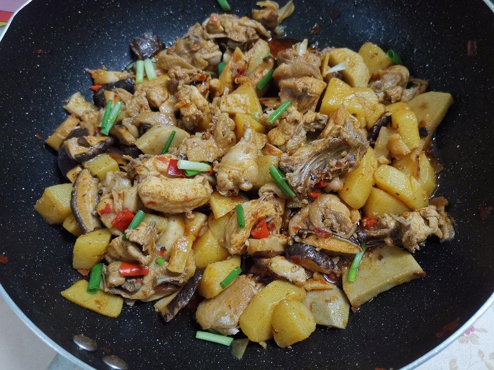 香辣鸡煲