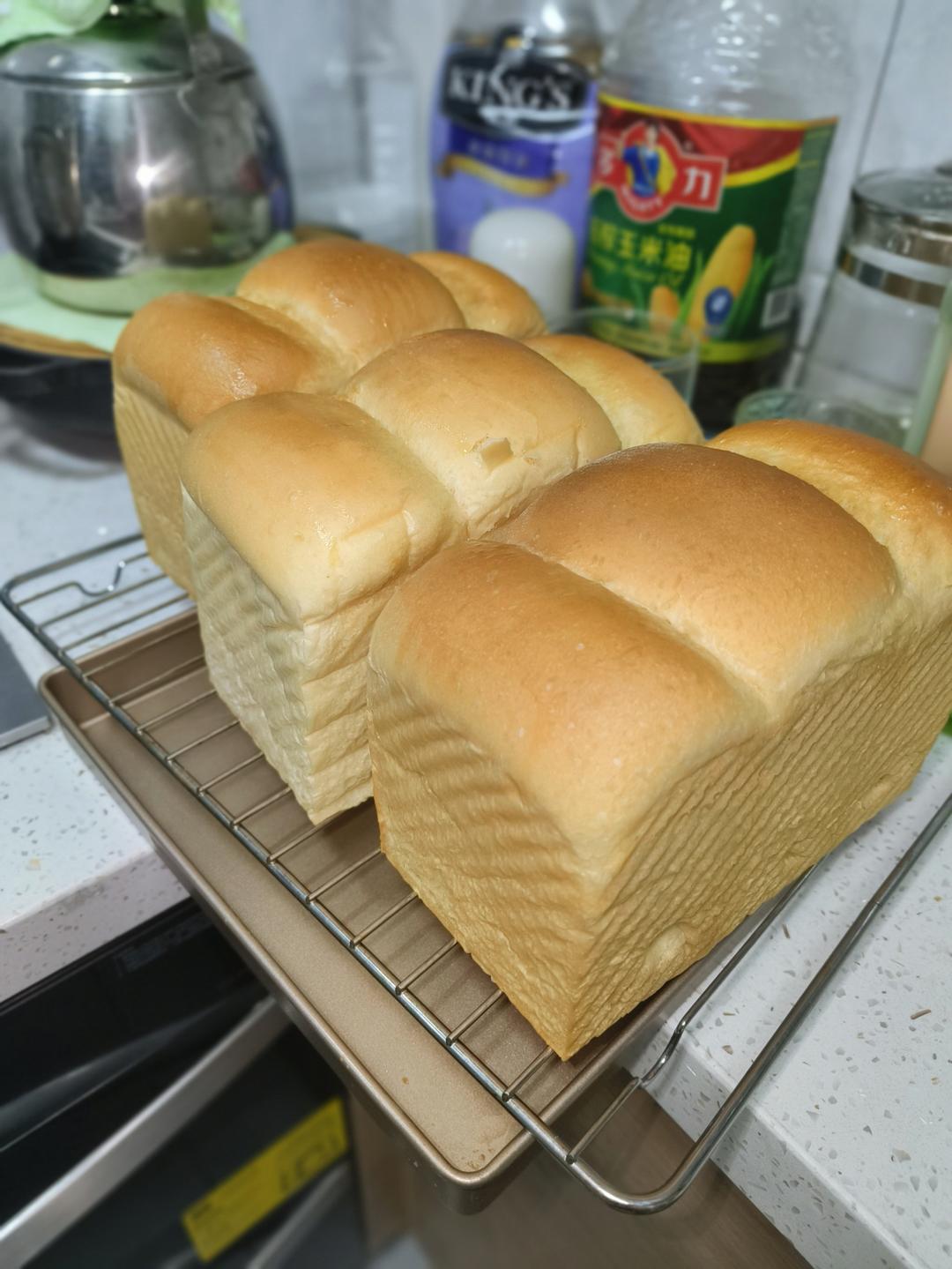 夺命软吐司(๑´ڡ`๑)超软拉丝极速方便的一次发酵吐司
