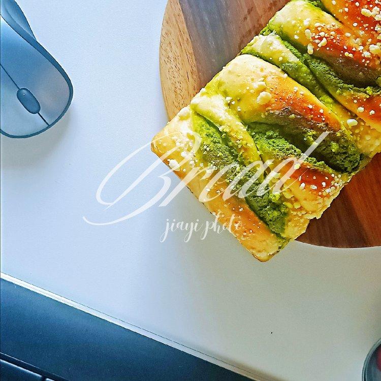 抹茶奶酥吐司