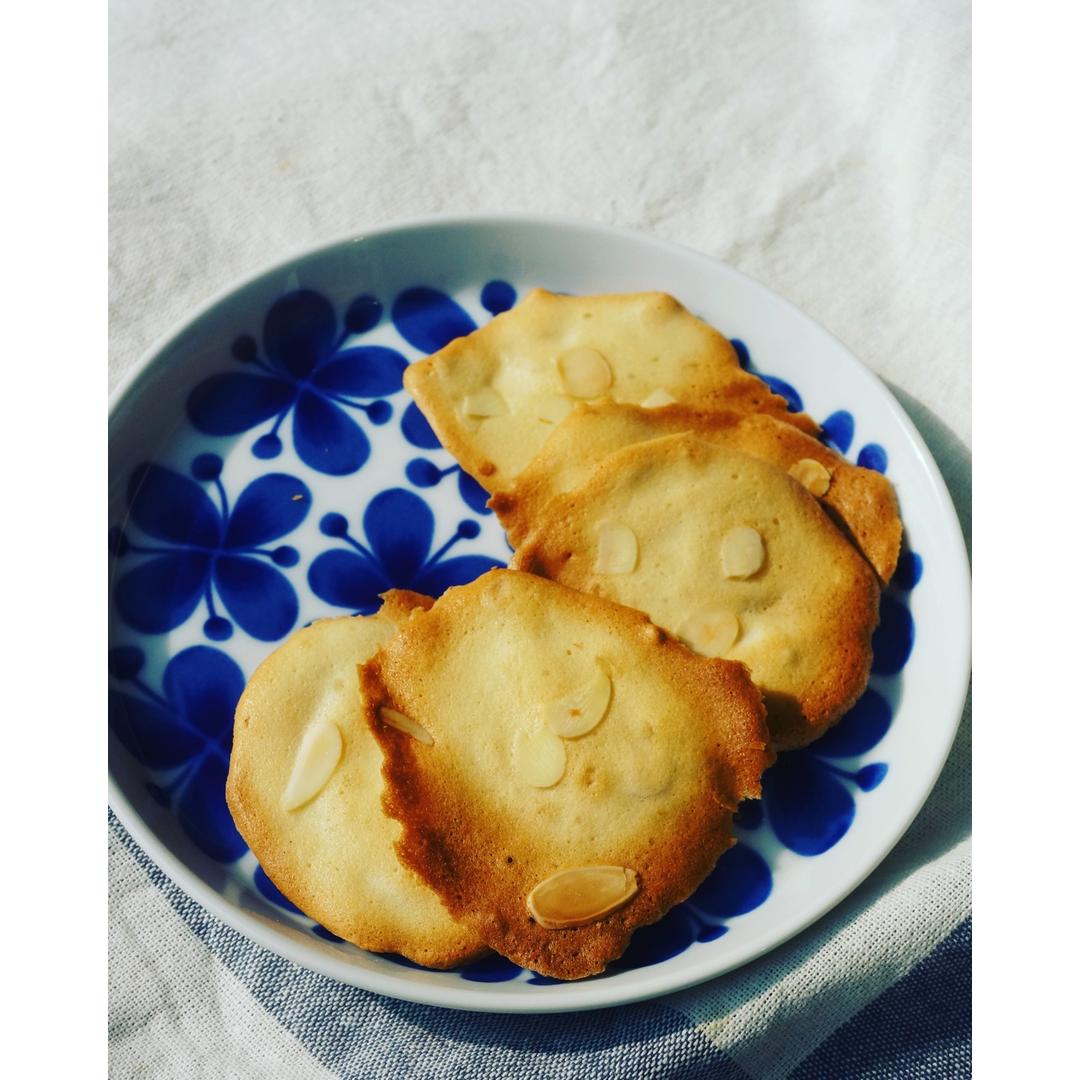 剩余蛋清好去处——杏仁薄饼