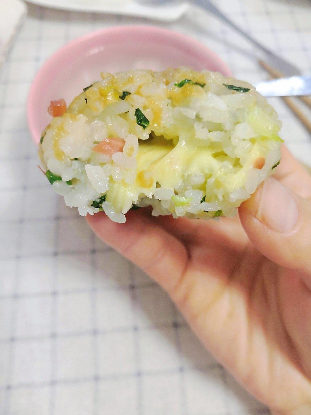 培根青菜烤饭团