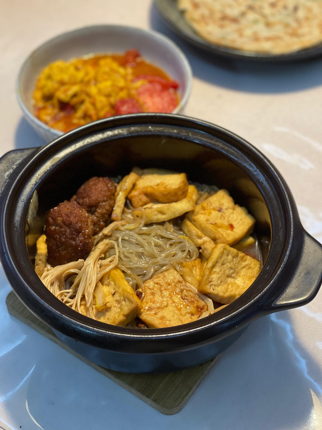 超级下饭的豆腐粉丝煲