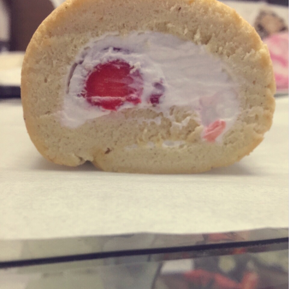 《Tinrry下午茶》教你做基础原味蛋糕卷