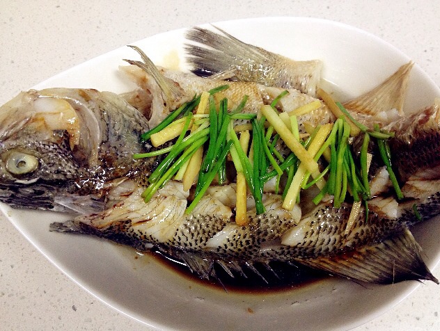 清蒸鲈鱼