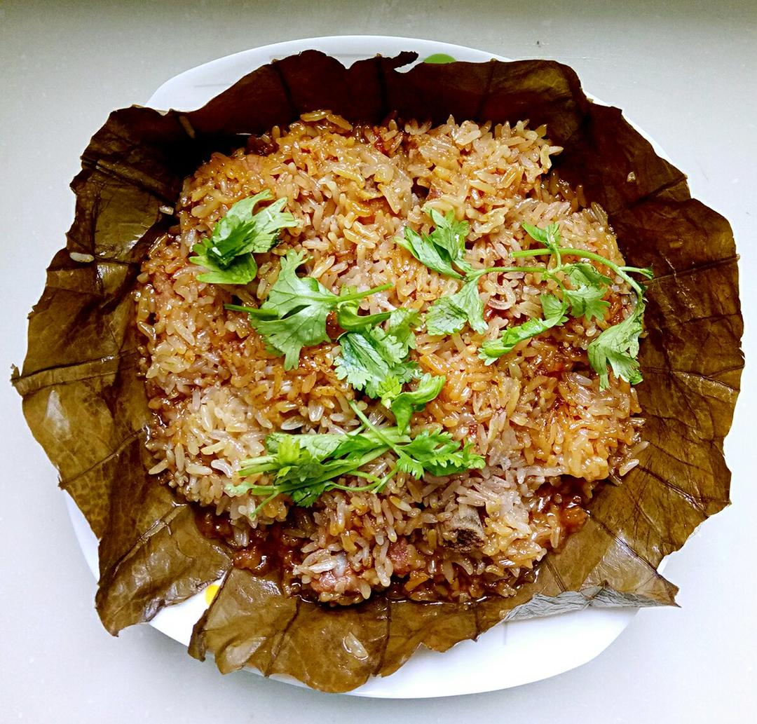 荷叶糯米排骨