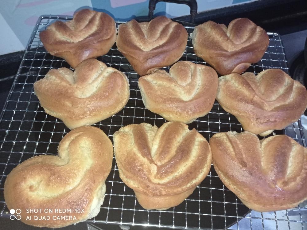 酸奶面包的做法