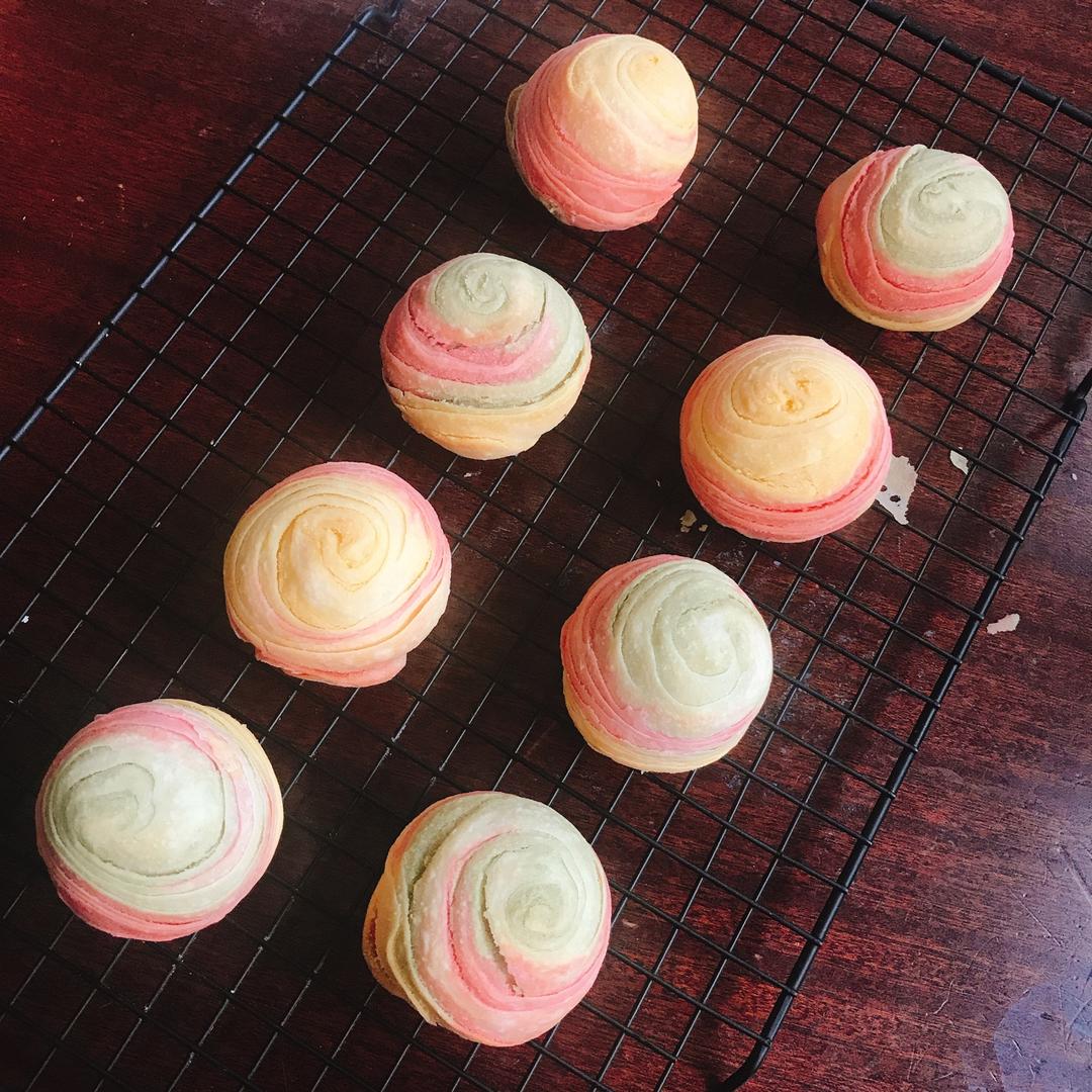 彩虹渐变蛋黄酥（无需揉出膜）