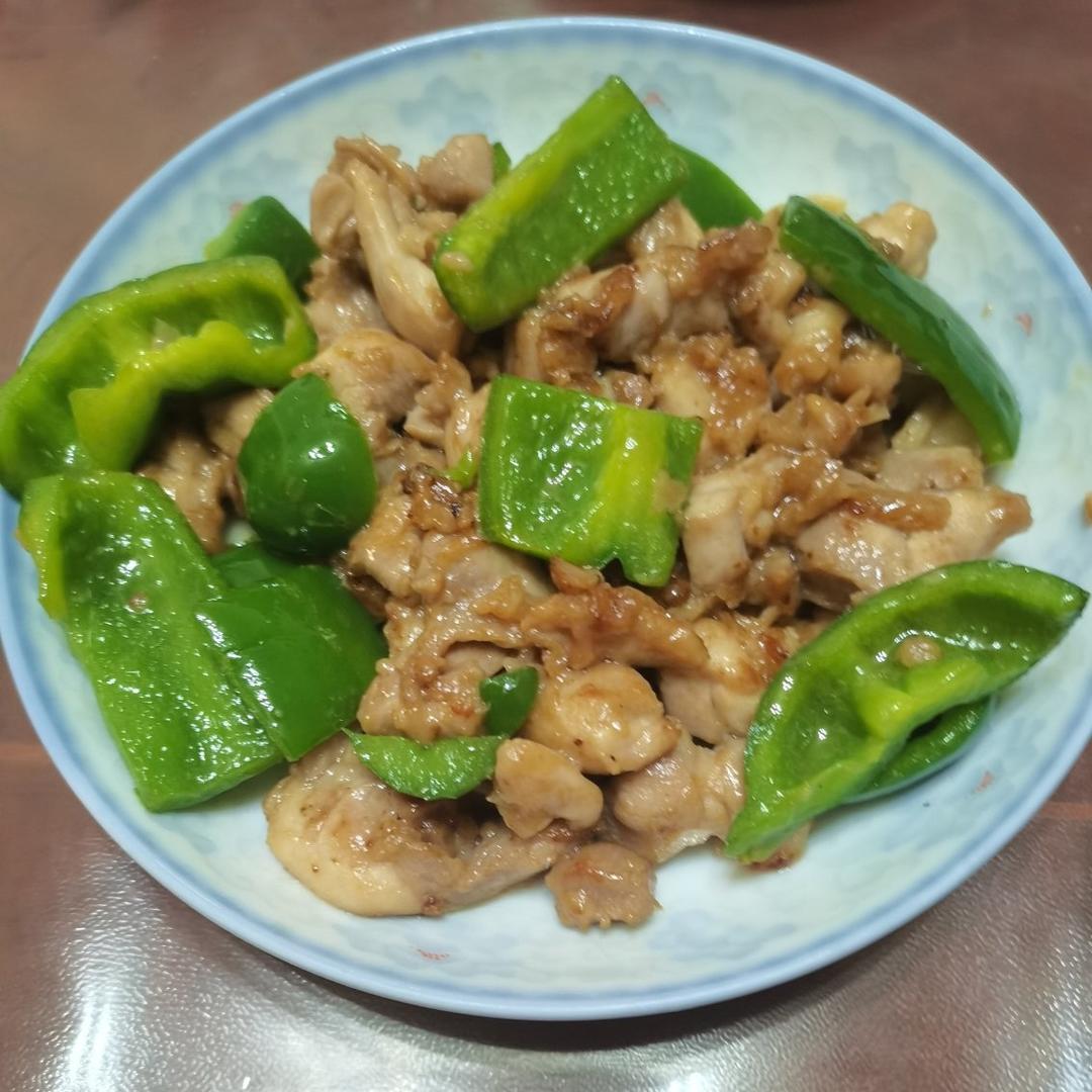 青椒炒鸡腿肉（大厨级别）