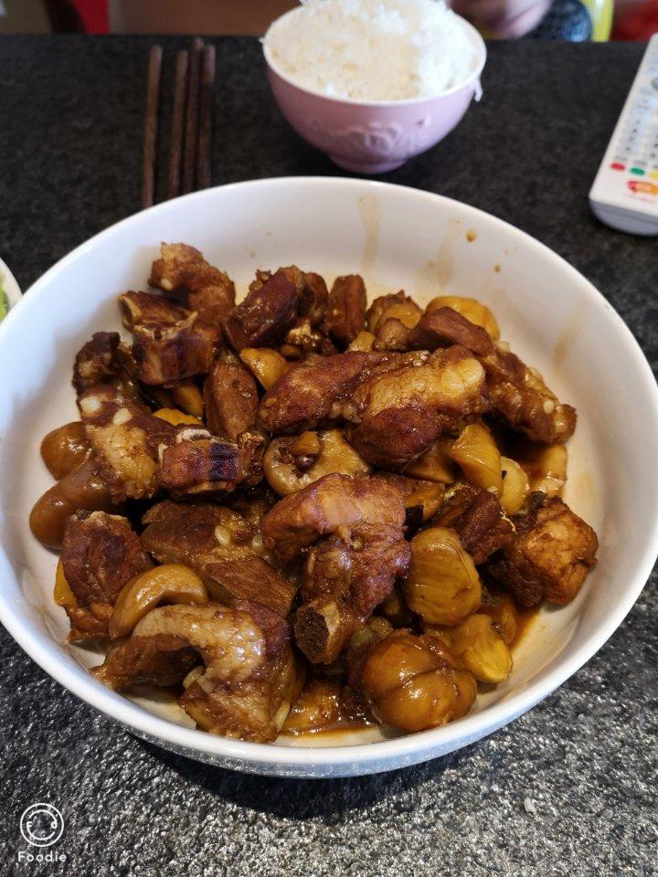 板栗烧排骨