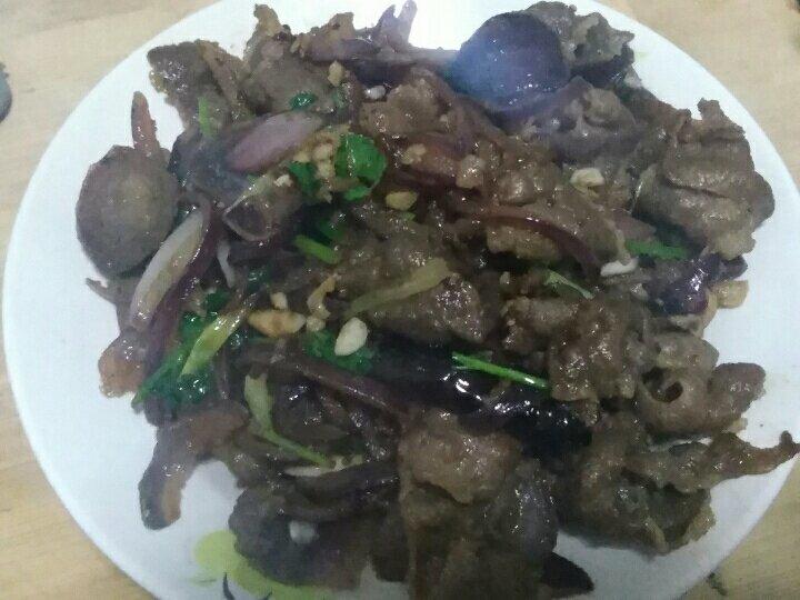 洋葱炒肥牛