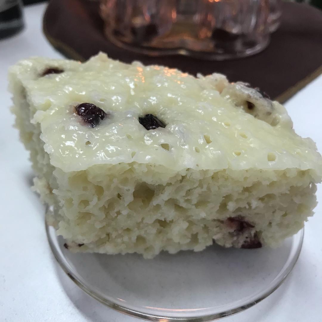 不用揉面，简单易做的——蔓越莓发糕