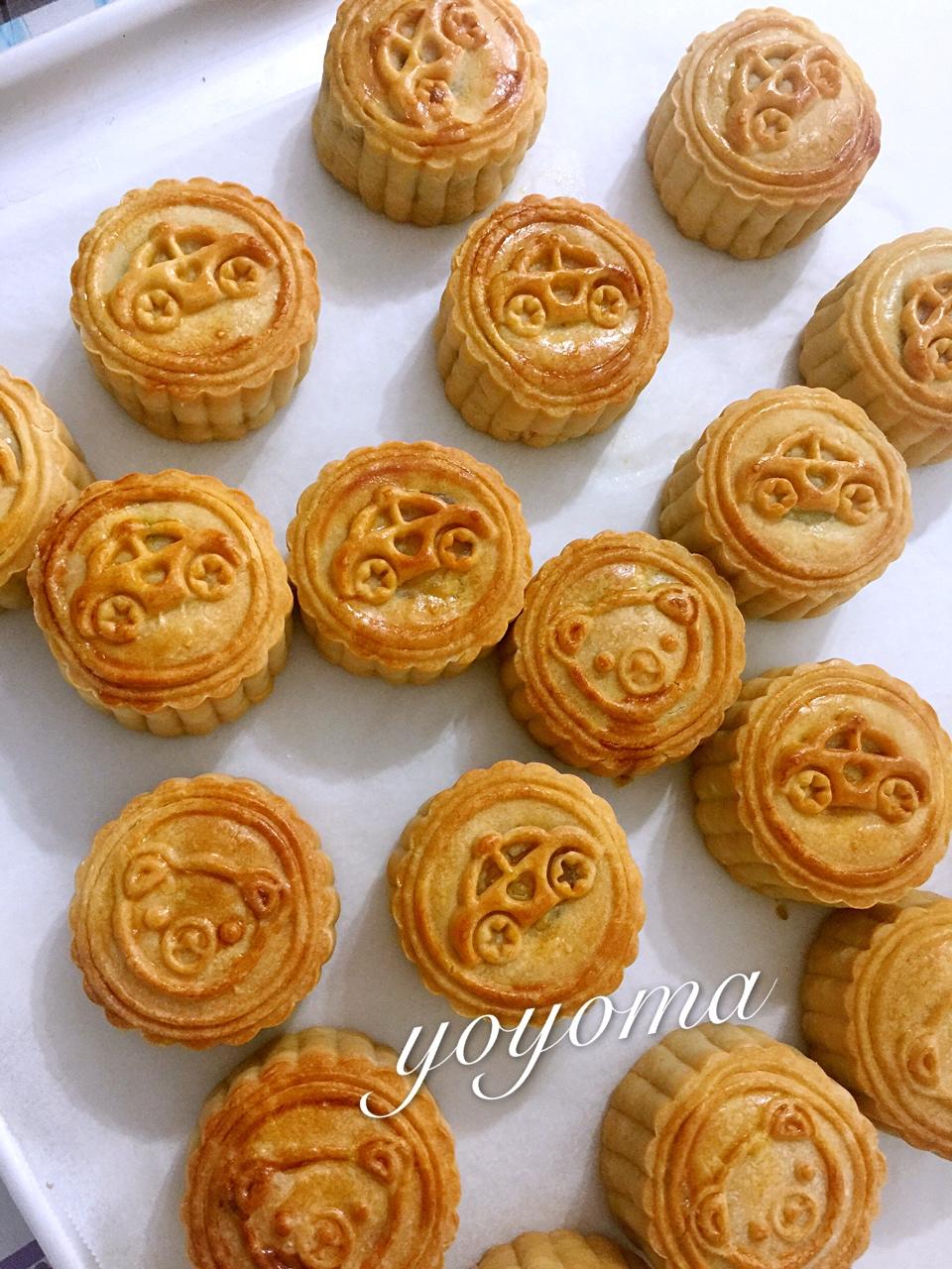 金沙奶黄月饼