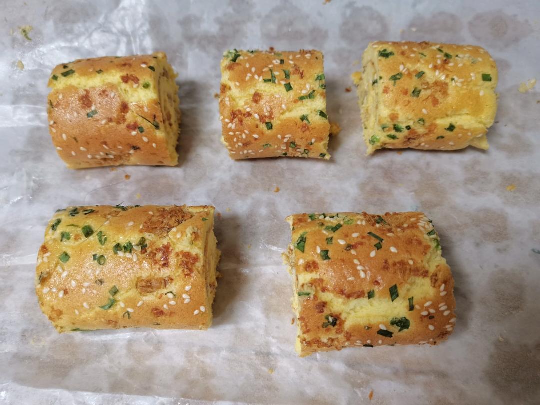 美味肉松卷-简单不开裂，零失误的蛋糕卷