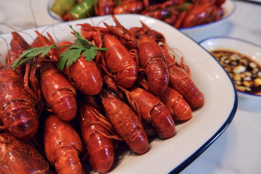 小脑斧er做的清蒸小龙虾