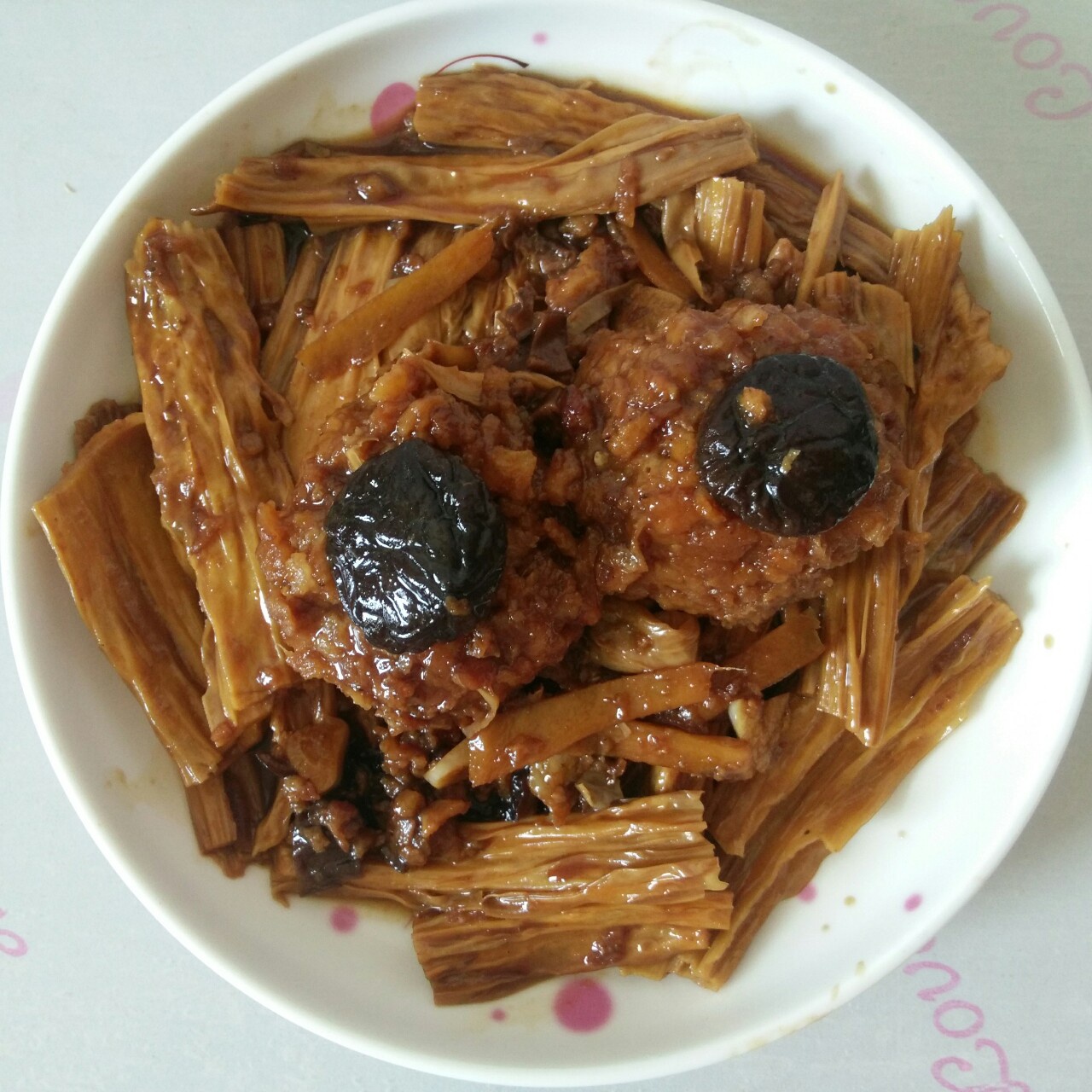 红烧狮子头