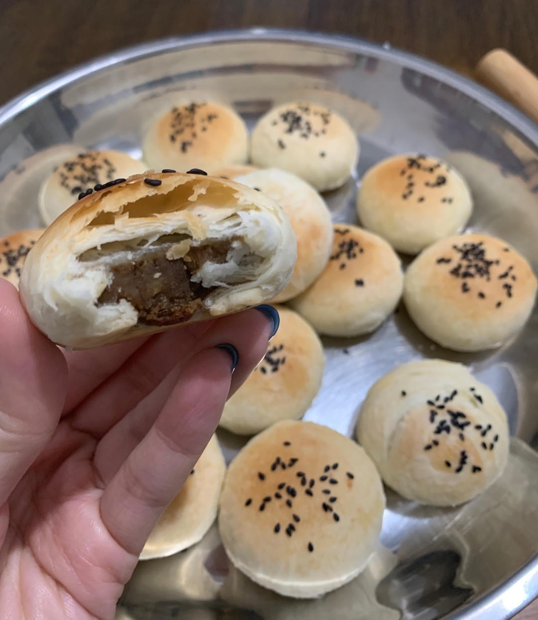 酥皮绿豆饼   酥得掉渣渣