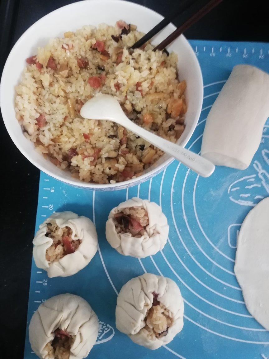 饺子皮咸蛋黄烧麦