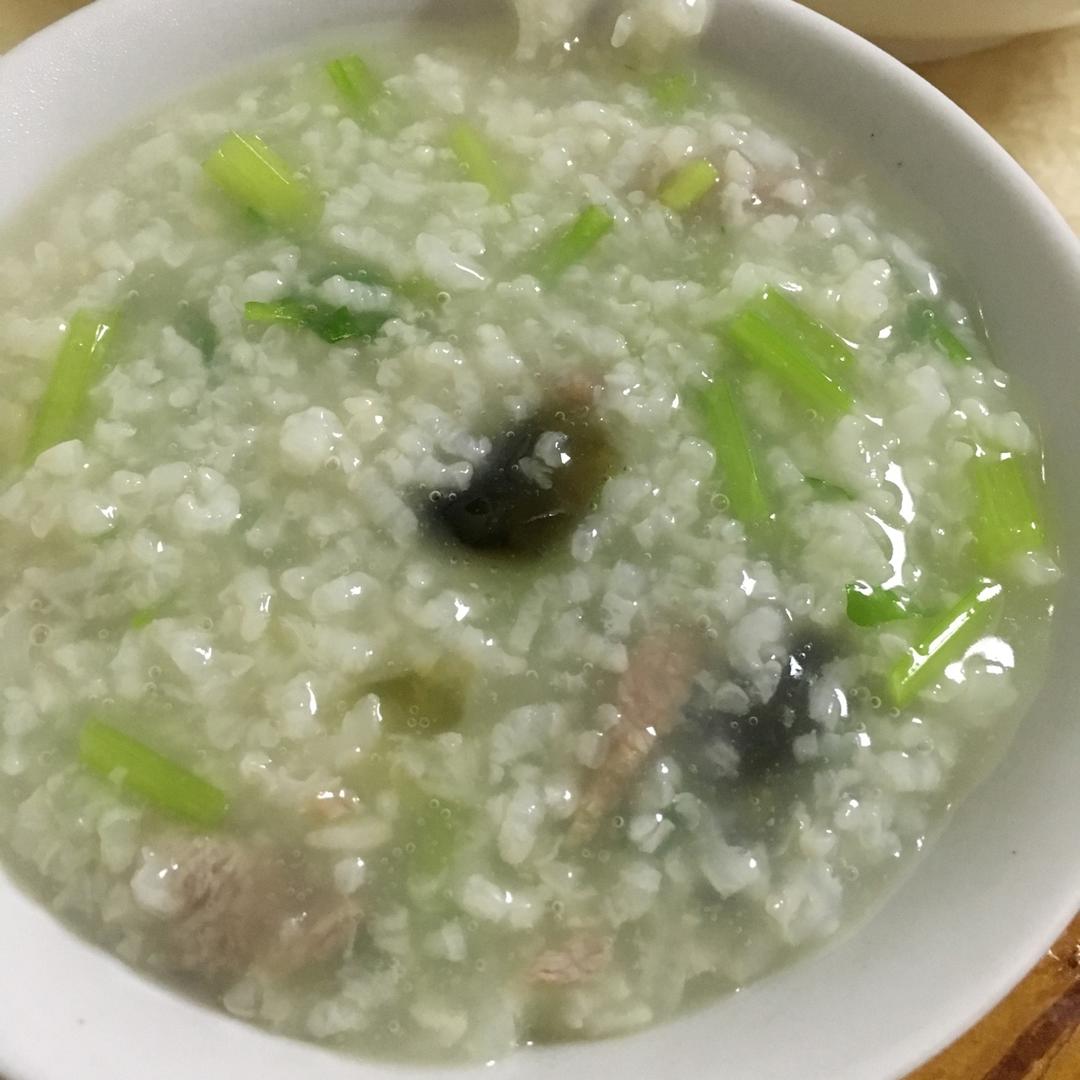 堂妈家的皮蛋瘦肉粥