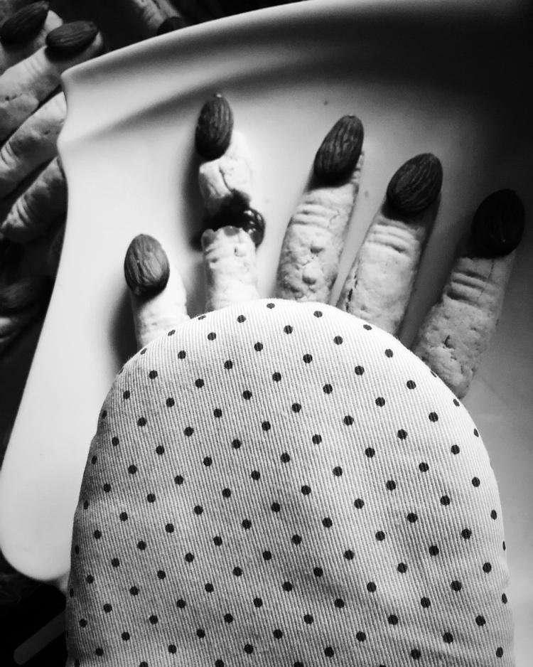 【万圣节】万圣节女巫手指饼干—美的T7-L382B智烤大师