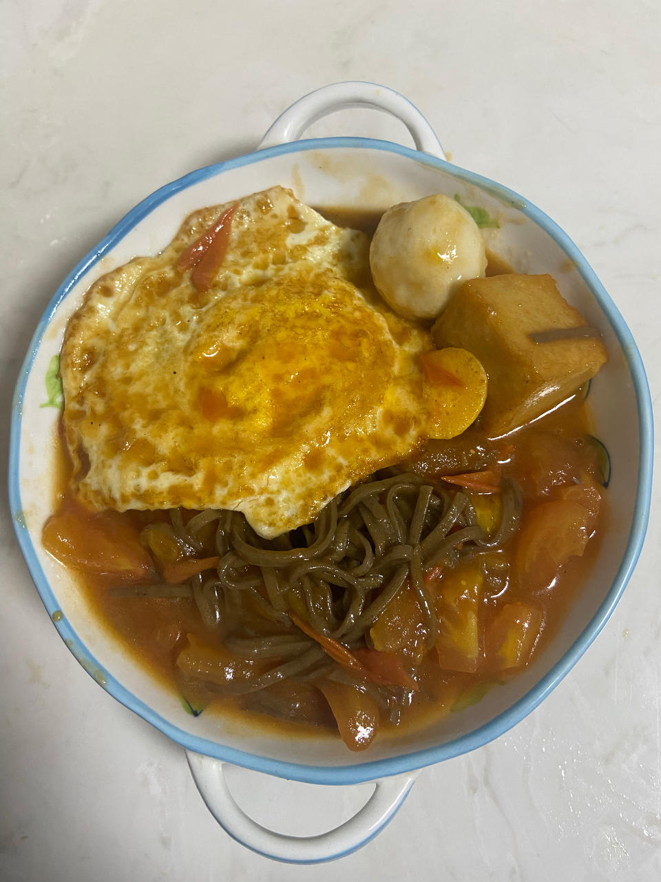 好吃到汤汁不剩～浓郁的番茄荷包蛋焖面