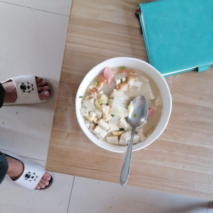 白菜豆腐三鲜汤