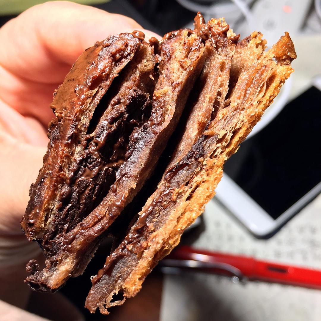 脏脏包-可颂牛角包Chocolate Croissants
