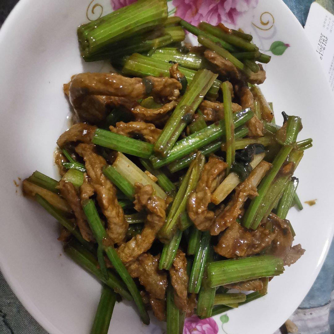 如何炒出嫩牛肉