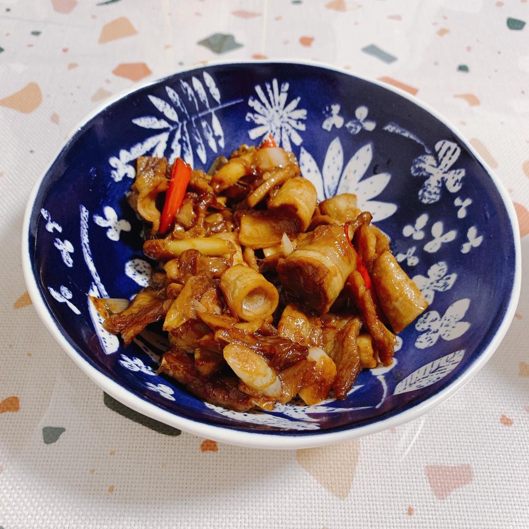 肉香笋鲜的春笋炒五花肉