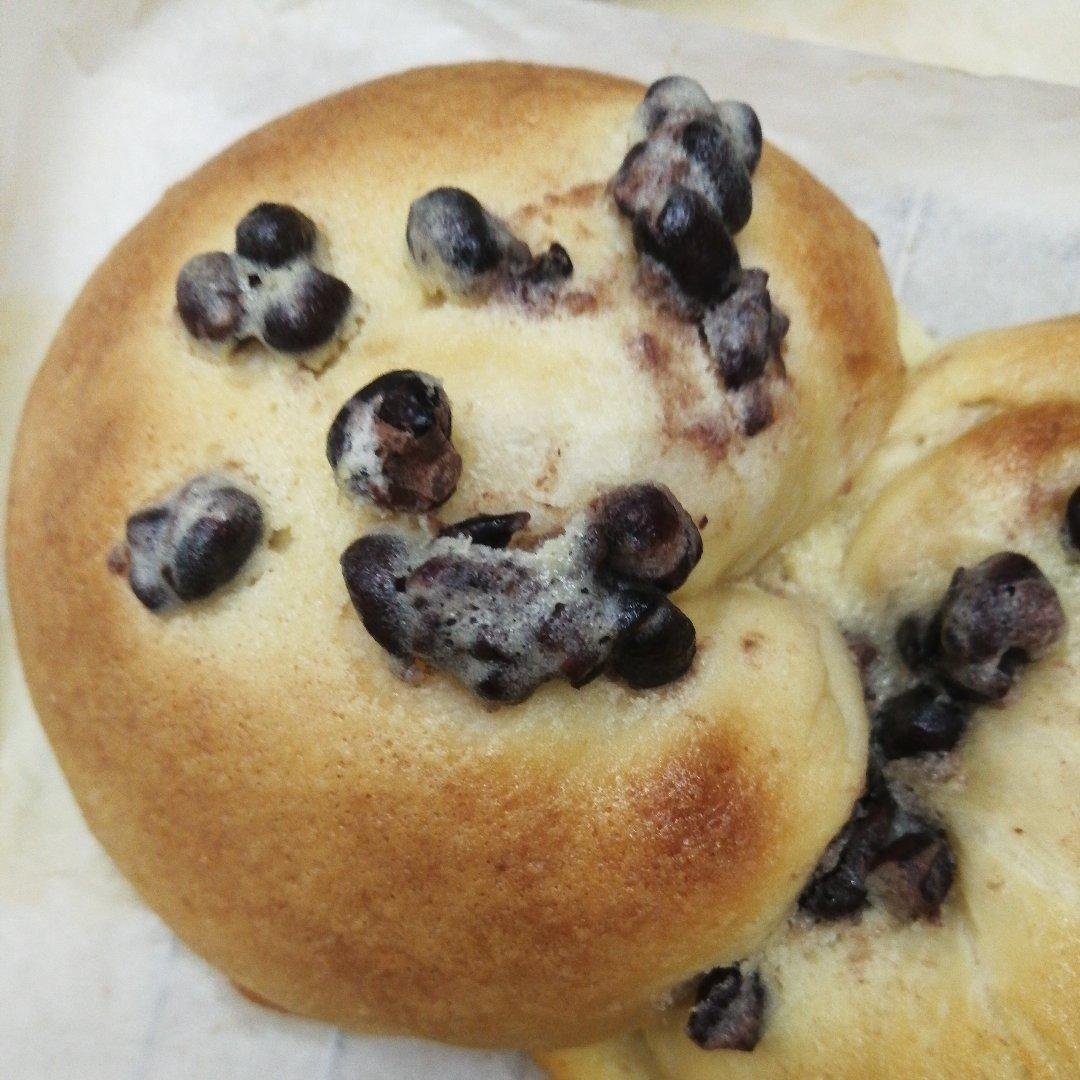 好吃到出炉就被抢光的墨西哥红豆面包