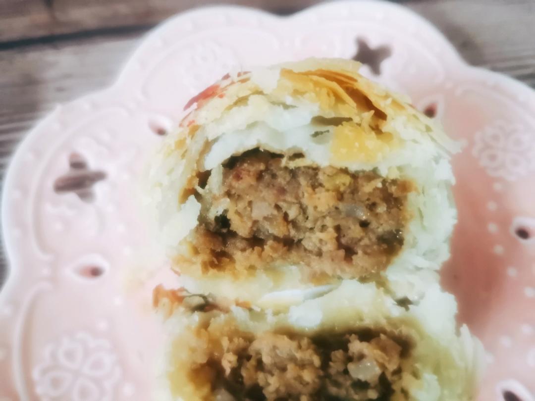【鲜肉月饼】秋天的第一颗月饼，一口爆汁，酥香掉渣！