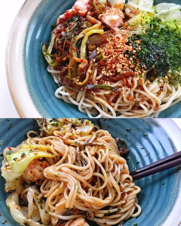 10分钟搞定的一碗葱油拌面