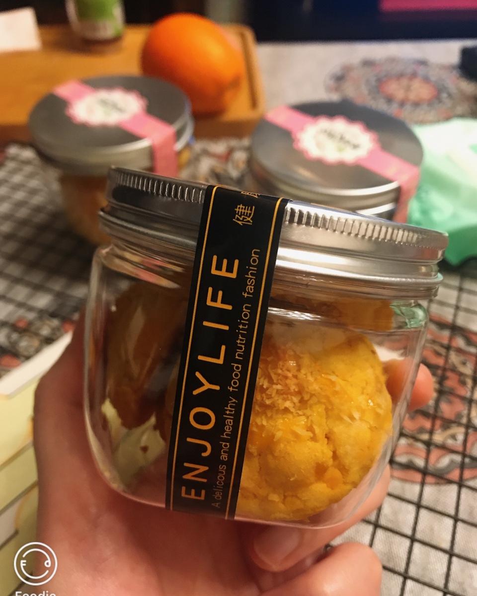 🔥日卖万盒👉椰香金沙咸蛋黄酥💥蛋黄控大爱‼️