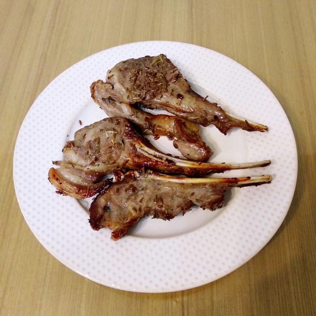 法式迷迭香蒜蓉羊架