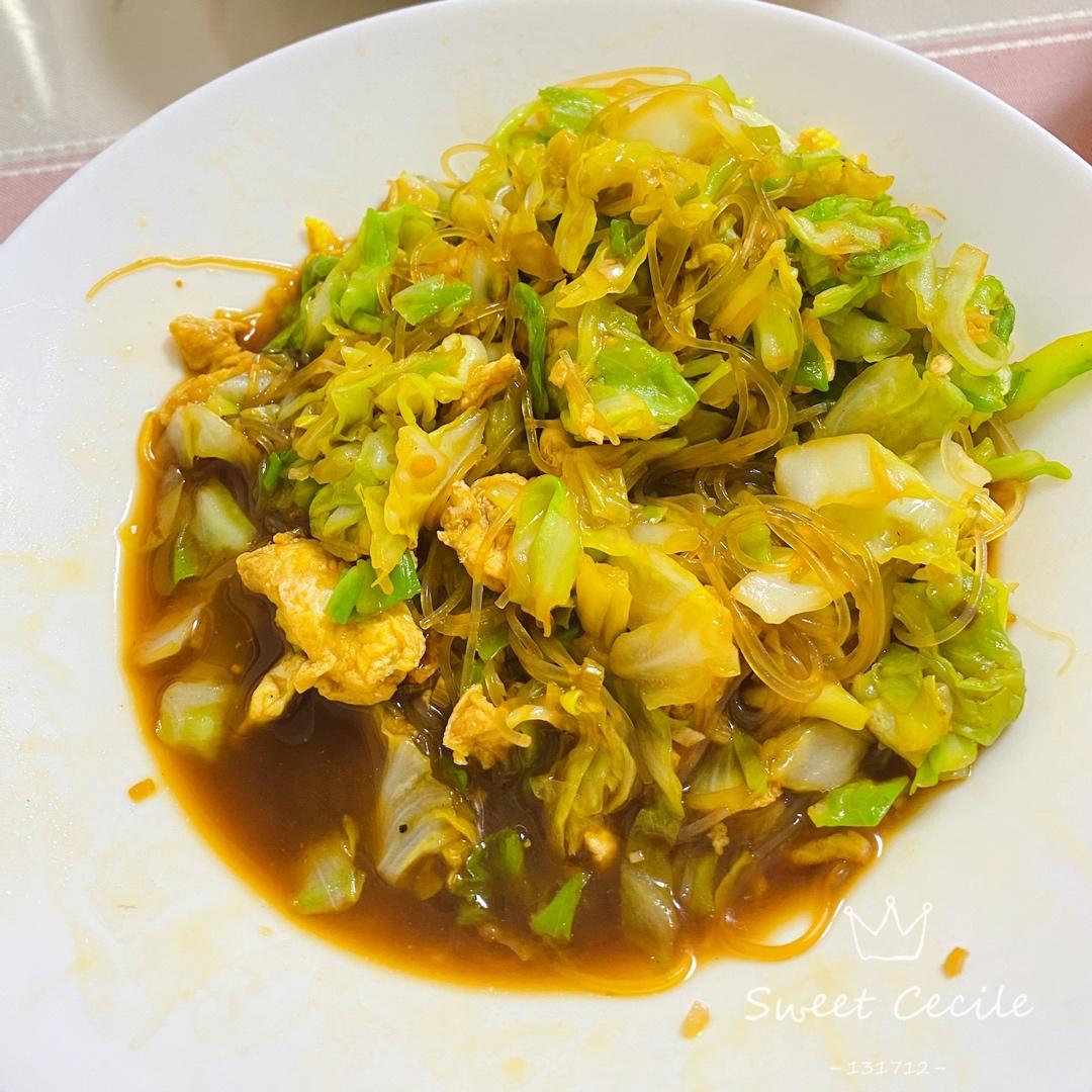 包菜粉丝炒鸡蛋