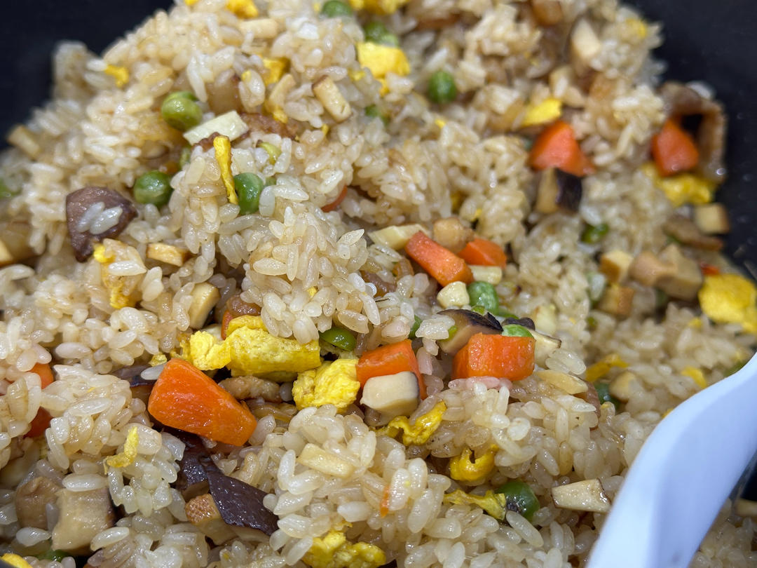 生炒糯米饭(台州炊饭)