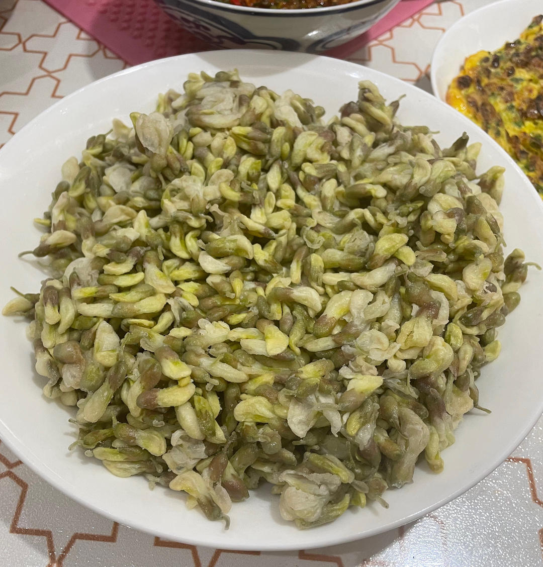 槐花麦饭－春天的味道