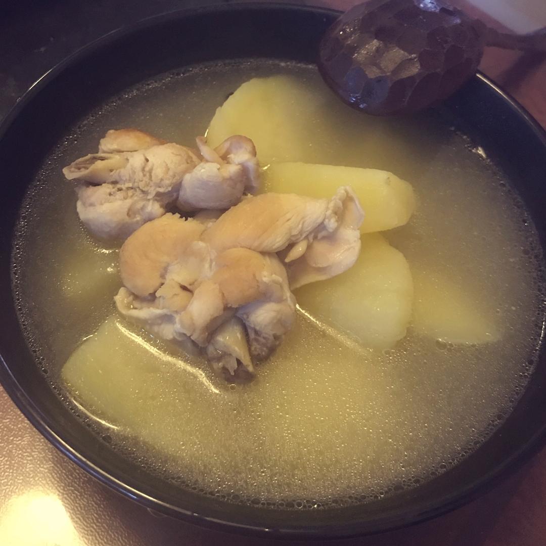 土豆鸡汤