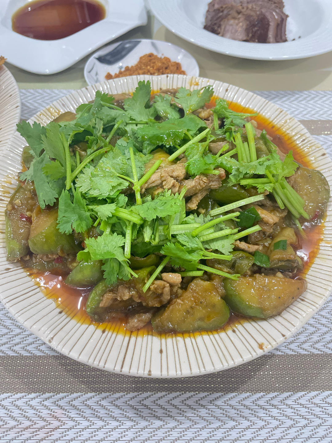 酱香肉末烧茄子