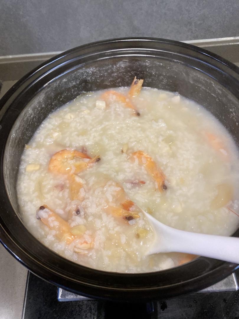 海鲜粥（潮汕砂锅粥）